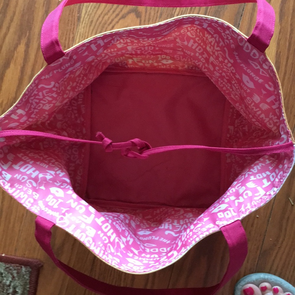 Lancôme tote